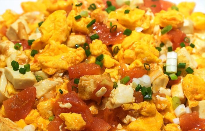 豆腐燒雞蛋食材準備